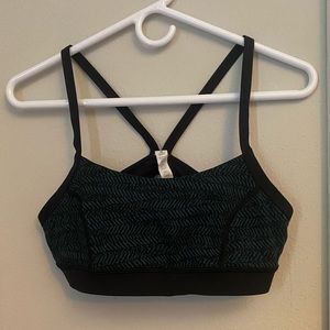 Lululemon rise and run sports bra - only worn once